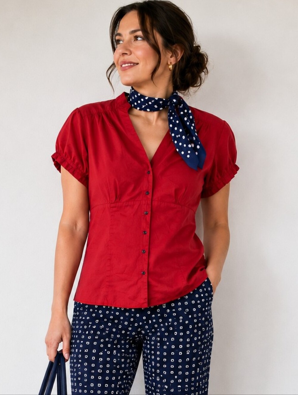 ANN TAYLOR  Red Short-Sleeve Button-Front Shirt